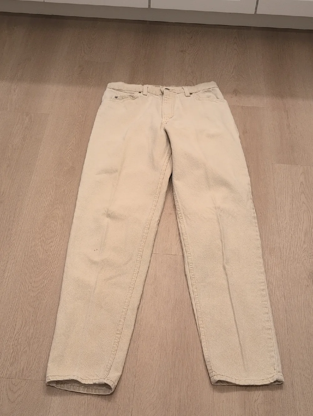 Vtg Levis 550 31x34 Mens Off White Beige Tapered Relaxed Jeans